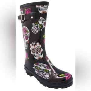 NWT Sugar Skull Rain Boots